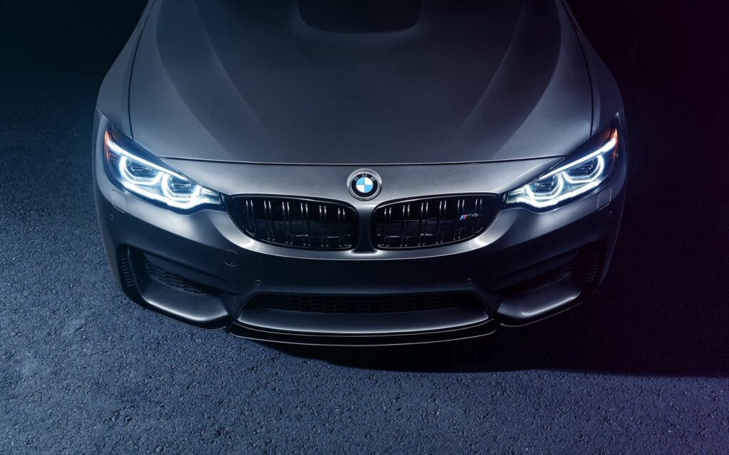 Stunning BMW M4 Wallpaper: Sleek Design & Iconic Grille