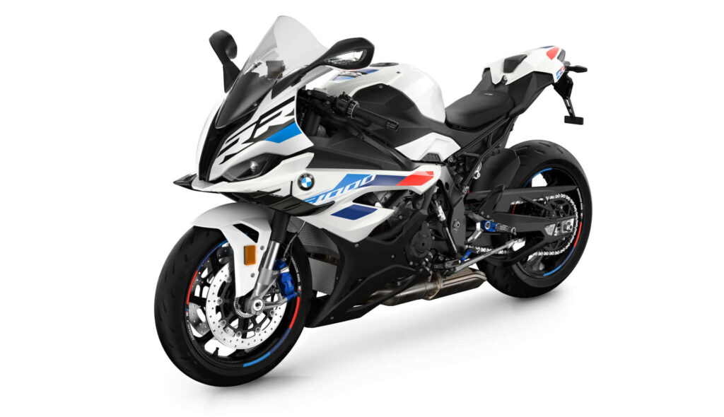 BMW Motorcycle Wallpaper: Sleek Design & Bold Performance Aesthetic