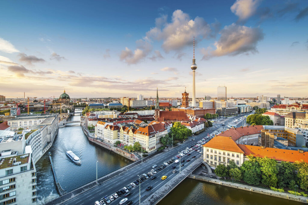 Vibrant Berlin Skyline: Iconic Fernsehturm & Historic Streets Wallpaper