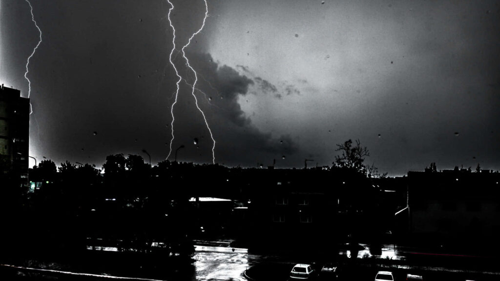 Stunning Black and White Storm Wallpaper with Lightning Bolts Background