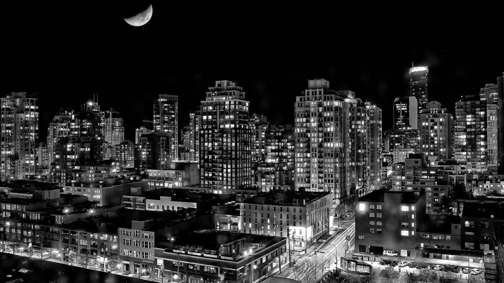 Stunning Black and White Urban Nightscape: Moonlit City Skyline Wallpaper