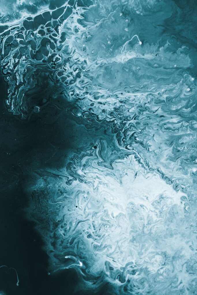 Stunning Blue Abstract Fluid Art Wallpaper - Dynamic Liquid Design
