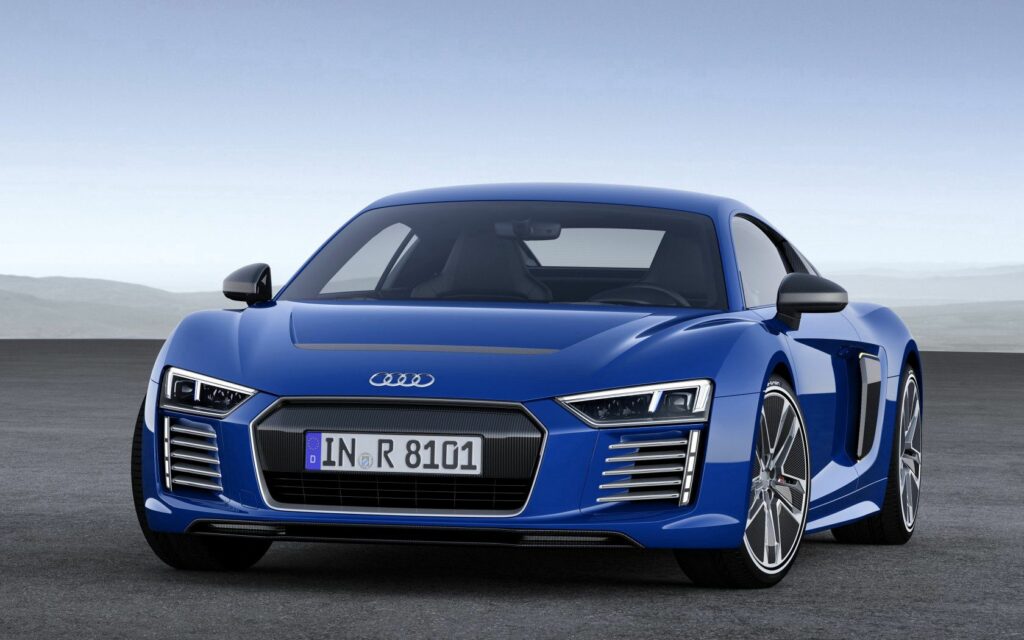 Stunning Blue Audi R8 Wallpaper – Sleek Design & Aggressive Style