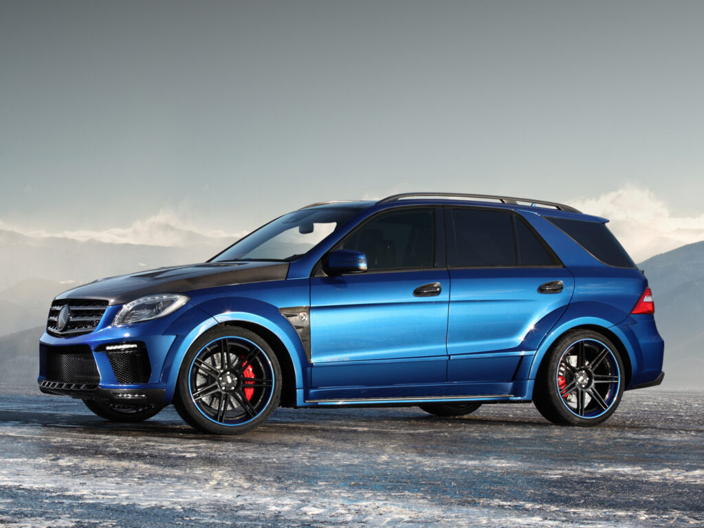Stunning Blue Mercedes ML 63 AMG Wallpaper with Mountain Background