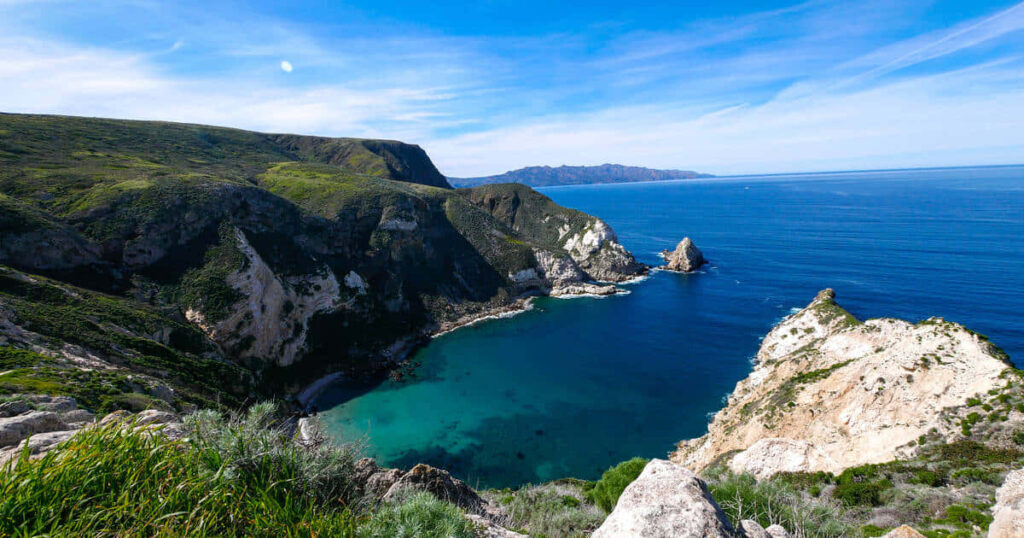 Stunning California Island Coastline Wallpaper Background
