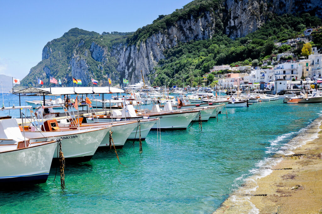 Stunning Capri Coastline Wallpaper: Turquoise Waters & Charming Homes