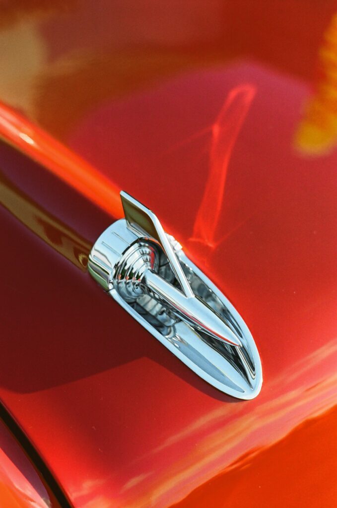 Classic Chevrolet Bel Air Convertible: Retro Design & Chrome Elegance Wallpaper