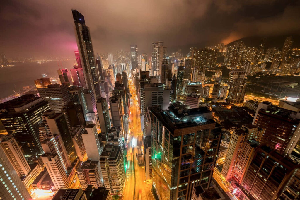Vibrant City Skyline at Sunset - Stunning Wallpaper Background