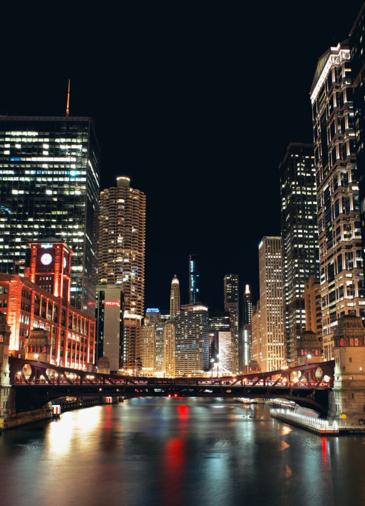 Stunning Night Cityscape Wallpaper with Illuminated Bridge & Buildings