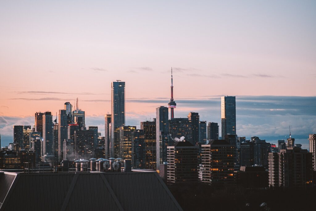 Stunning Cityscape Wallpaper: Aerial View at Dusk with Soft Light