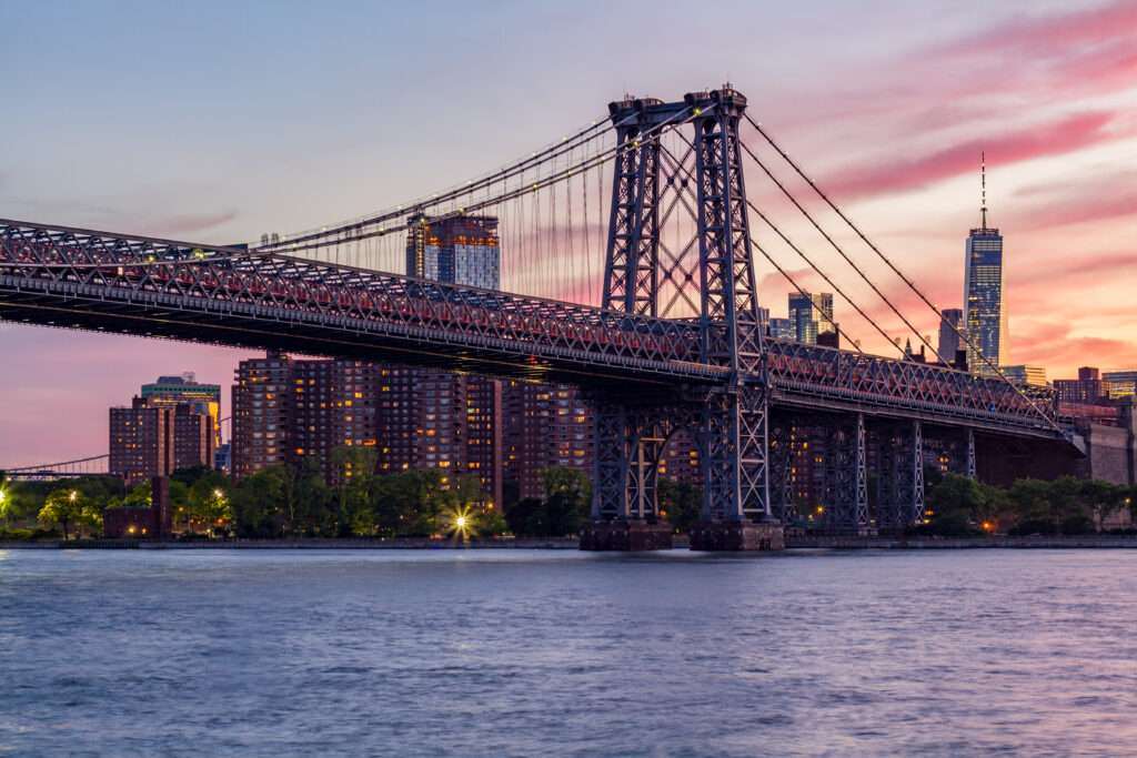 Elegant Cityscape Wallpaper: Bridge & Sunset Serenity