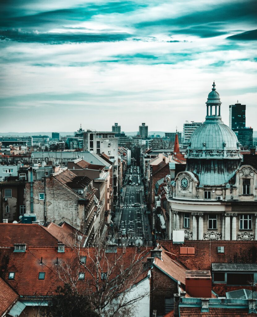 Stunning Cityscape Wallpaper: Historic & Modern Architecture Blend