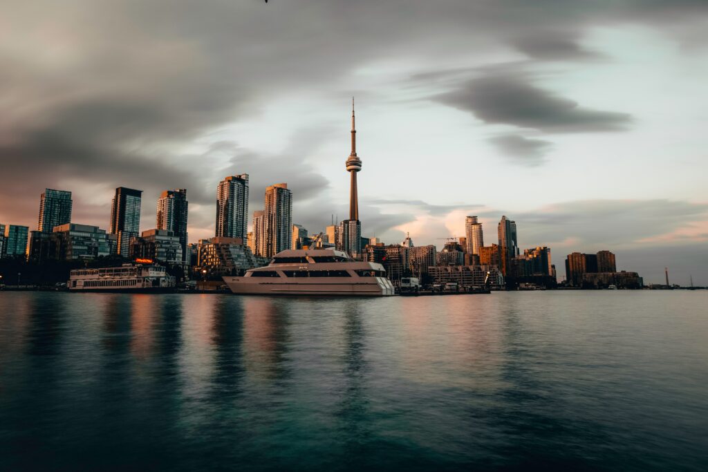 Stunning Cityscape Wallpaper: Modern Architecture & CN Tower Reflection