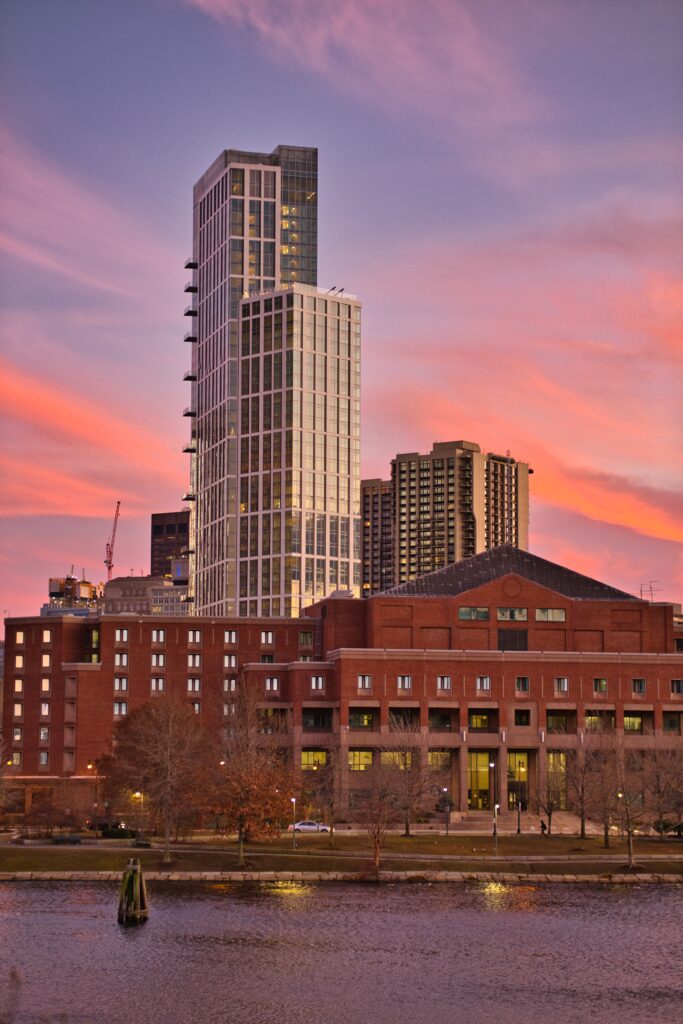 Stunning Cityscape Wallpaper: Skyscrapers & Sunset Reflection