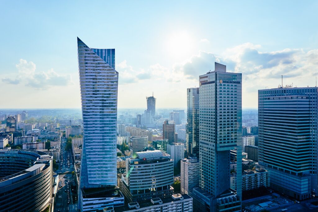 Stunning Cityscape Wallpaper: Skyscrapers & Modern Architecture