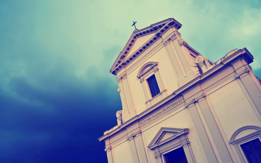 Stunning Classical Architecture Wallpaper with Dramatic Sky