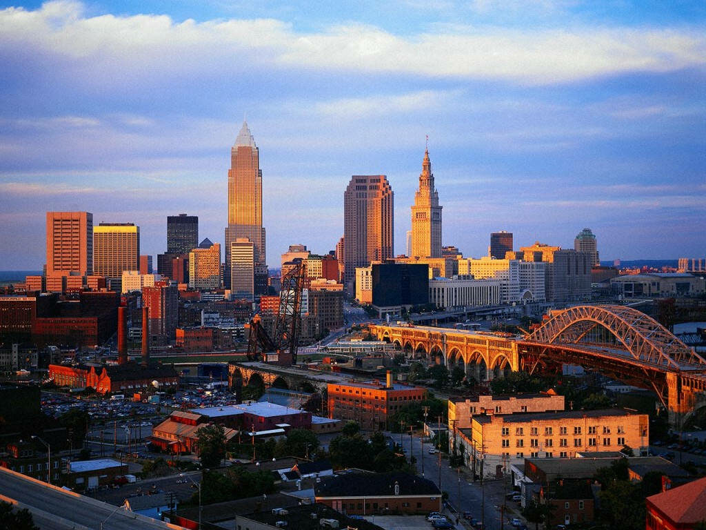 Stunning Cleveland Skyline Wallpaper: Iconic Landmarks & Natural Beauty