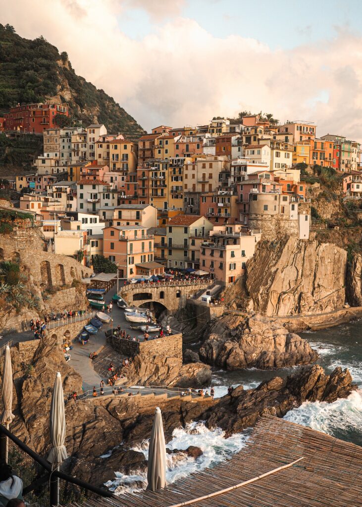 Vibrant Coastal Cityscape Wallpaper: Colorful Cliffs & Architecture