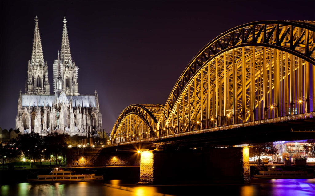 Stunning Cologne Cathedral & Hohenzollern Bridge Night View Wallpaper