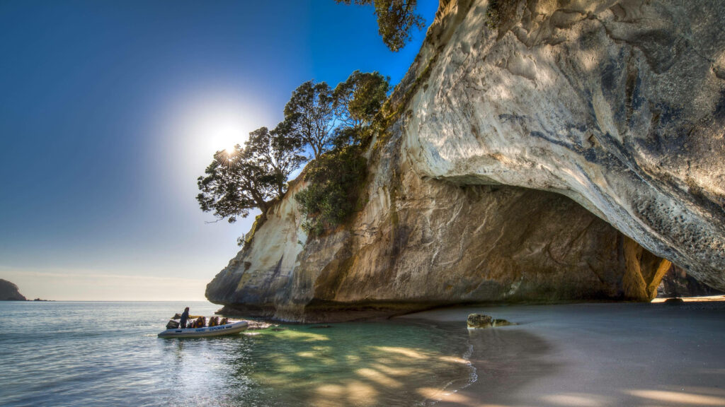 Stunning Coromandel Peninsula Wallpaper: Turquoise Waters & Cliffs
