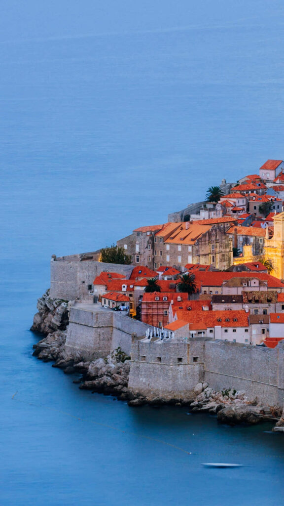 Dubrovnik Cliff Wallpaper: Orange Rooftops & Ancient Walls