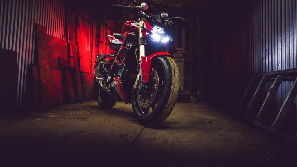 Vibrant Ducati Streetfighter 848 Wallpaper - Speed & Power Unleashed