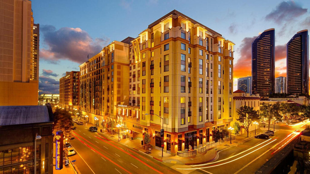 Stunning Evening View of Residence Inn, San Diego - Elegant Urban Wallpaper