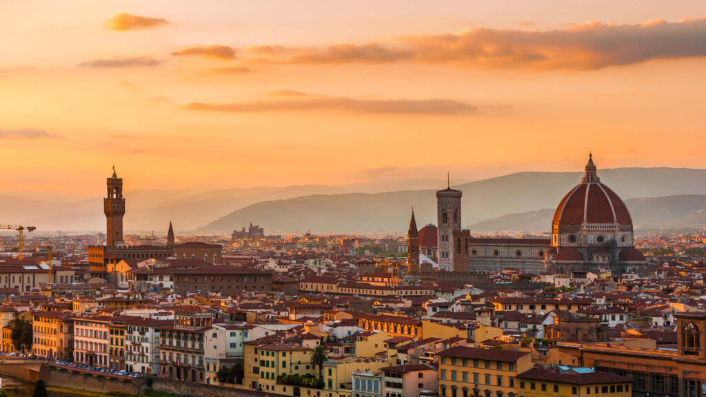 Florence Cathedral Panoramic View Wallpaper: Sunset Skyline Beauty