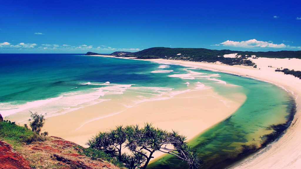 Stunning Aerial Wallpaper of Fraser Island: Pristine Beaches & Turquoise Waters