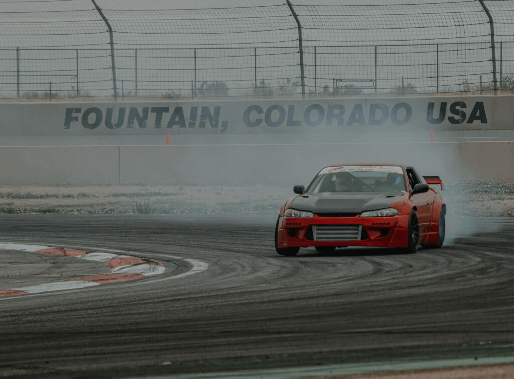 Stunning GTR R33 Drifting Wallpaper with Fountain, Colorado Track