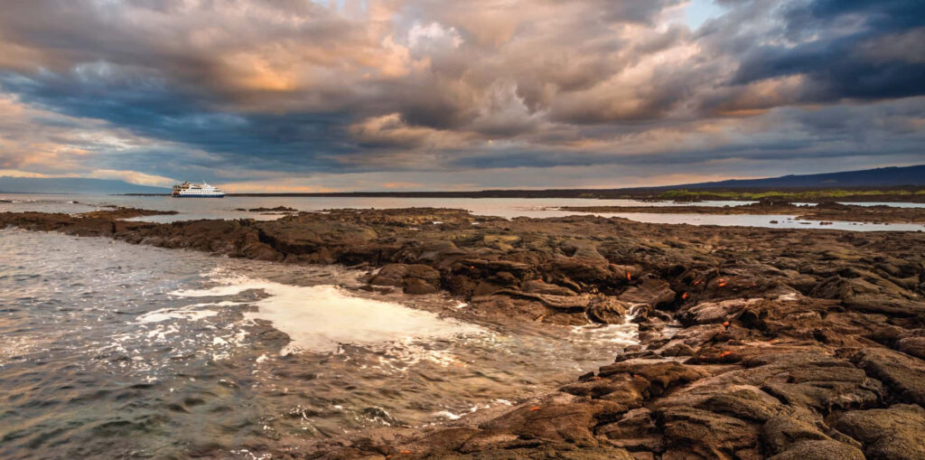 Galapagos Islands Wallpaper: Dramatic Bay & Unique Rock Formations