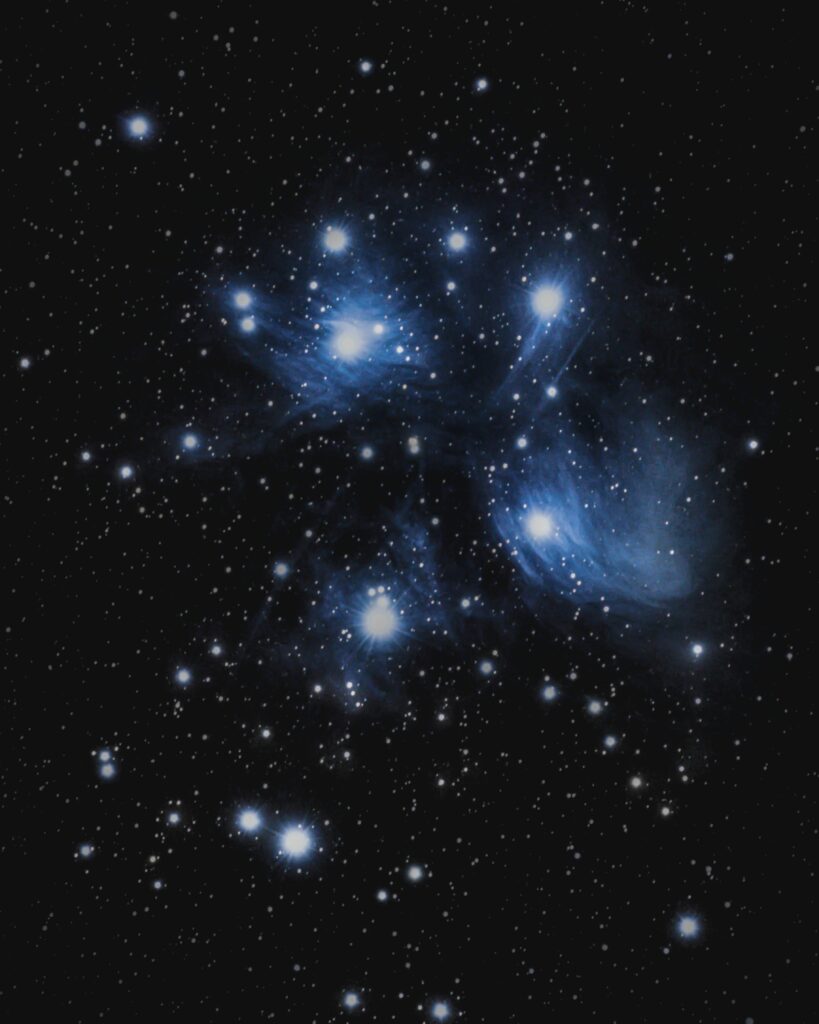 Stunning Galaxy Wallpaper: Constellation & Shimmering Stars