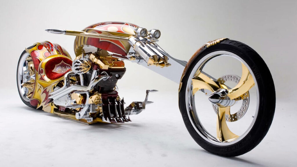 Gold-Plated Chopper Motorcycle Wallpaper: Luxurious & Custom Design