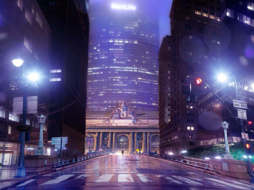 Grand Central Terminal Night Wallpaper: City Lights & MetLife Building