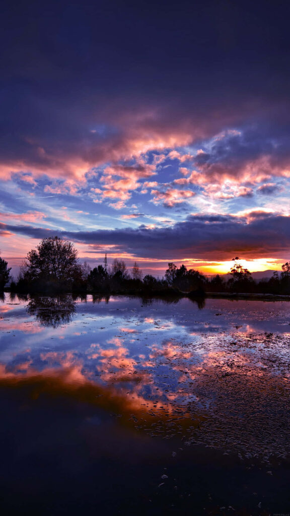 Serene Lake Sunset HD Wallpaper for Android - Tranquil Nature View