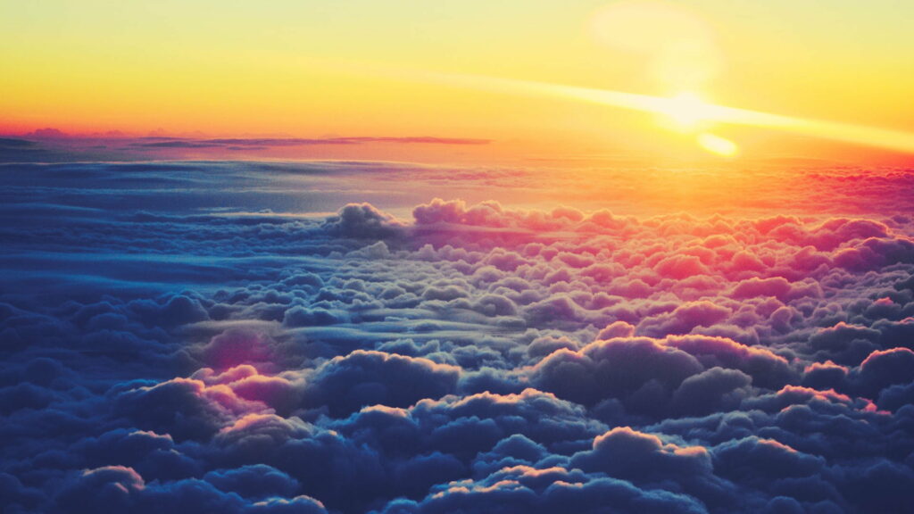 Stunning HD Clouds Sunset Wallpaper - Serene Nature Background