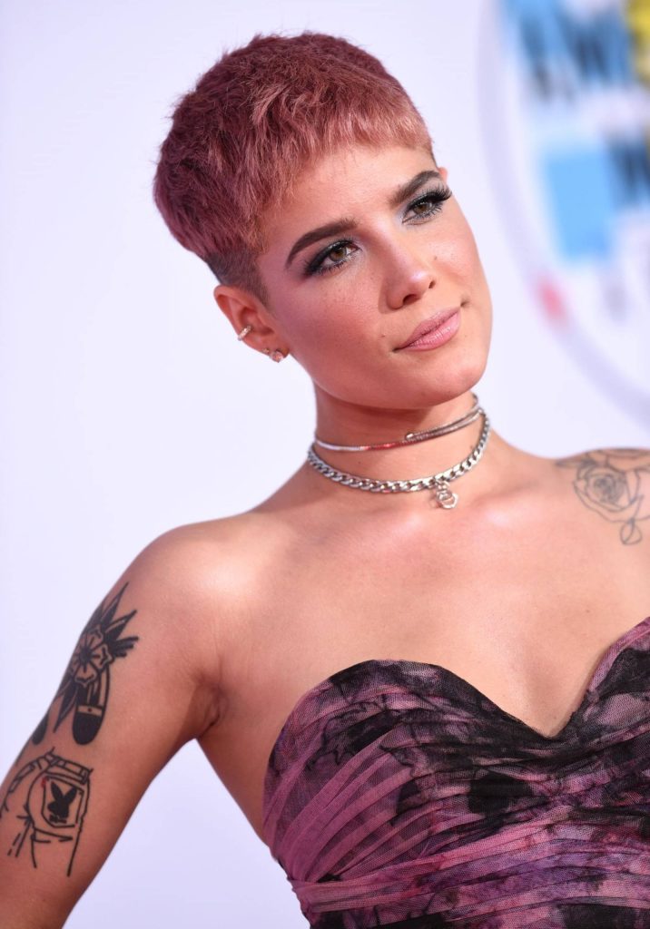 Halsey 2018 AMAs glam pink pixie cut strapless dress tattoos red carpet wallpaper background
