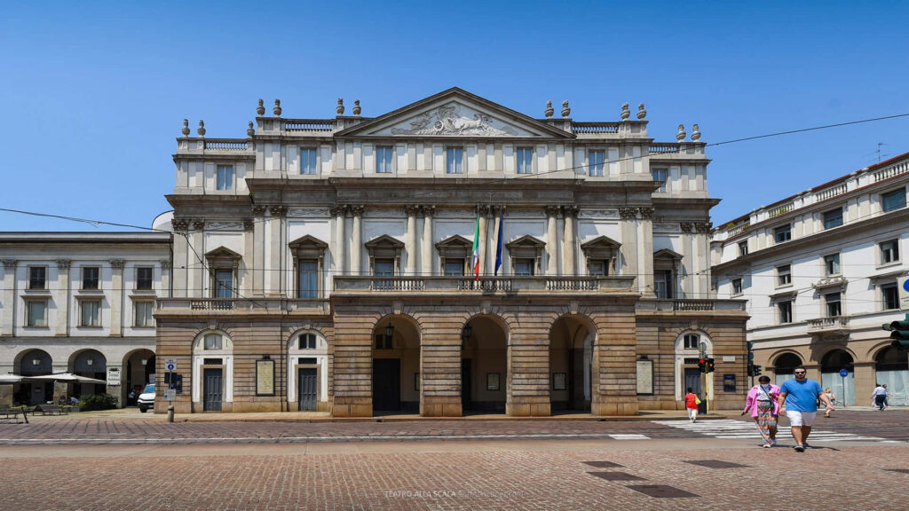 Stunning La Scala Opera House Wallpaper: Clear Sky & Charming Details