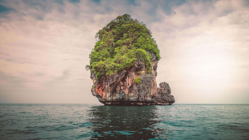Stunning Limestone Island: Thailand's Tranquil Tropical Paradise Wallpaper