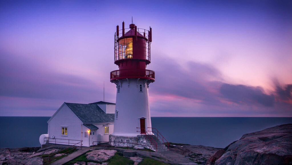 Twilight Bliss at Lindesnes Lighthouse - Stunning Wallpaper Background