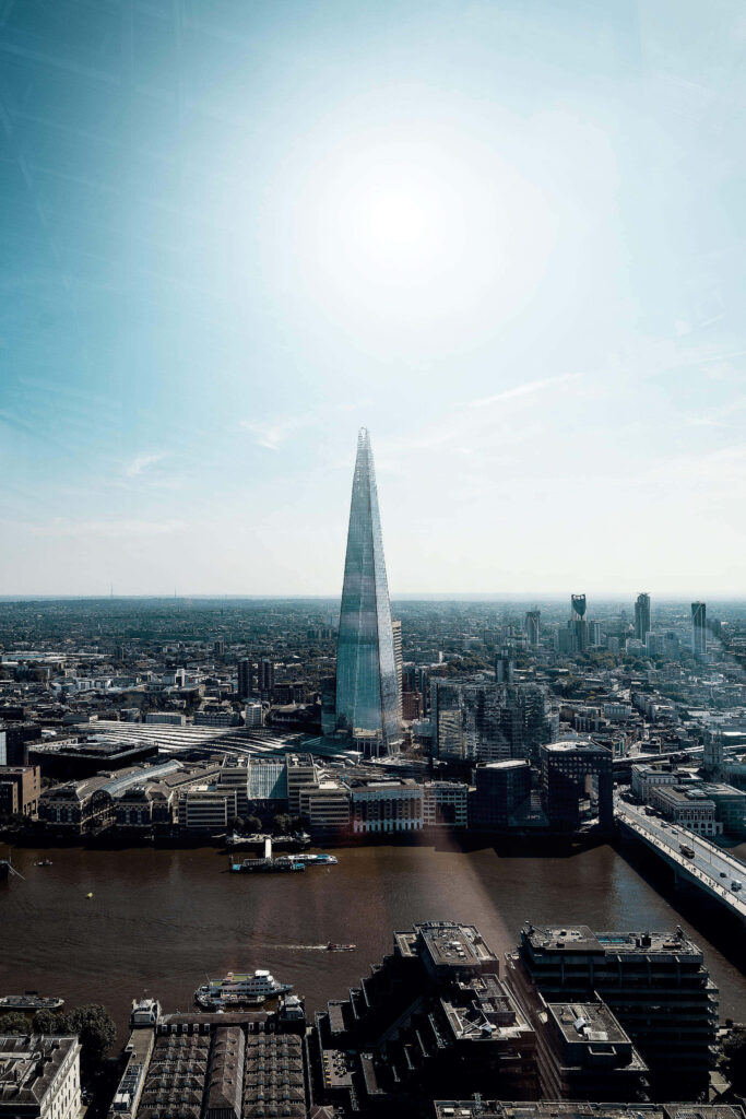 Stunning Shard Wallpaper: London Cityscape with Radiant Sunshine