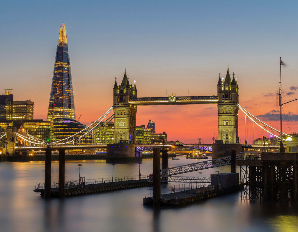 Stunning London Tower Bridge Wallpaper at Sunset - River Thames View