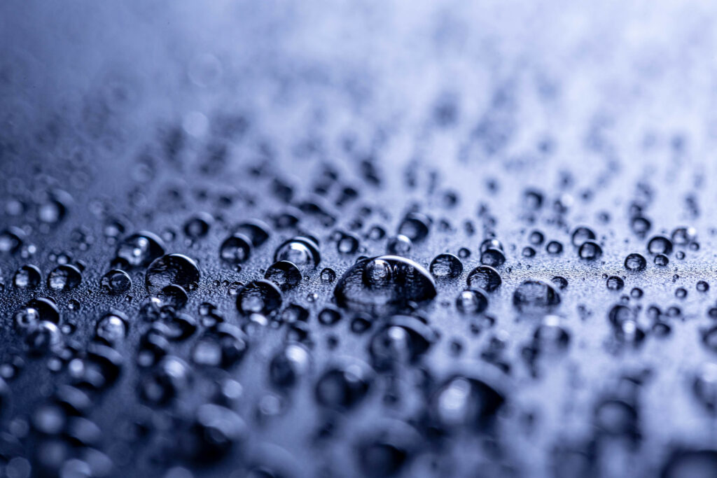 Stunning Macro Water Drops Wallpaper Background with Reflective Textures
