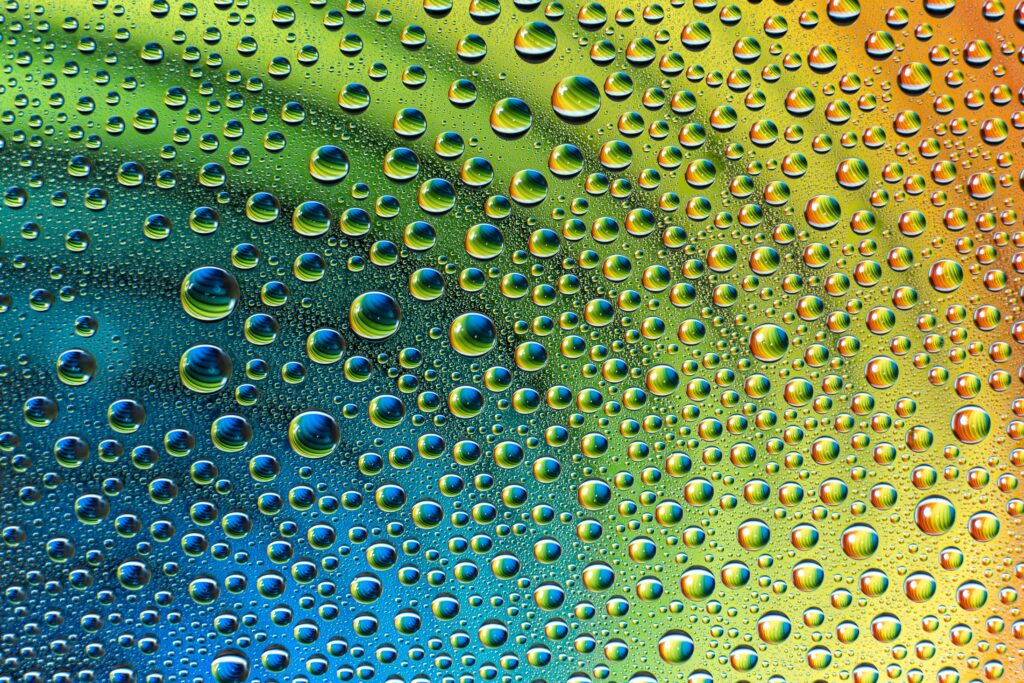 Refreshing Macro Water Droplets Wallpaper with Gradient Background