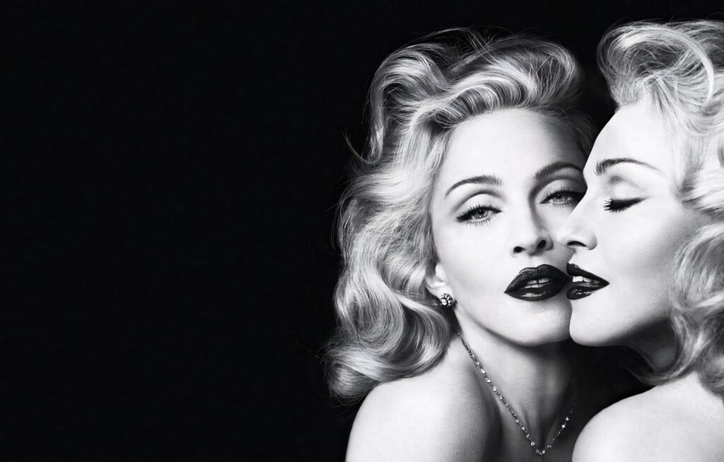 Elegant Madonna Wallpaper: Mesmerizing Mirror Shot Background