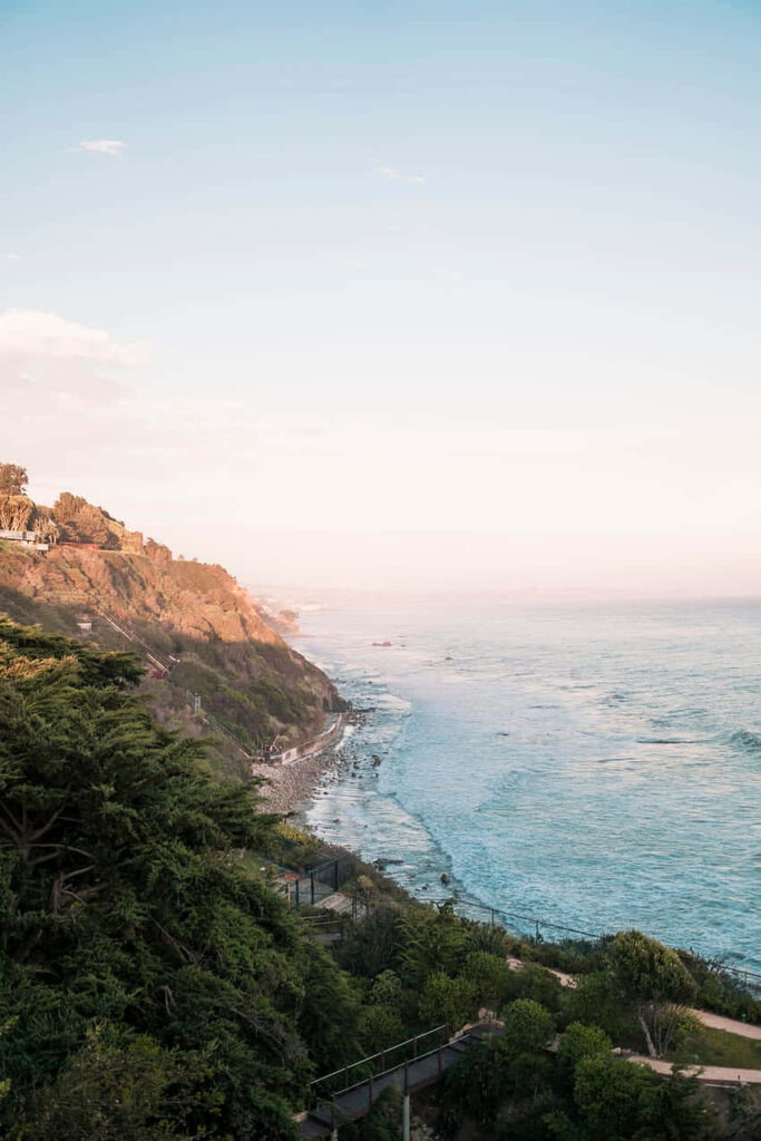 Breathtaking Malibu Coastline Wallpaper for Your Android Background