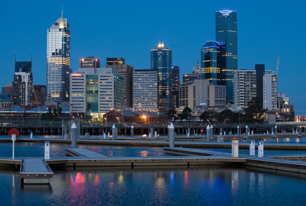 Evening Cityscape Wallpaper: Melbourne Skyline Reflection