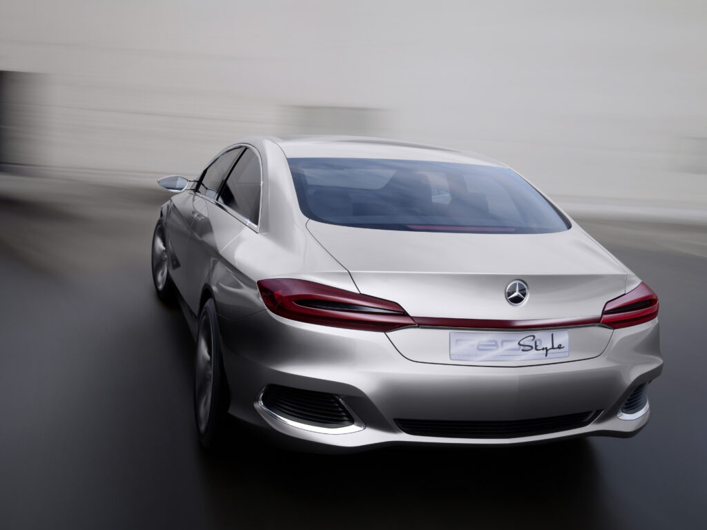 Stunning Rear View of Mercedes-Benz F800 Concept Car Wallpaper