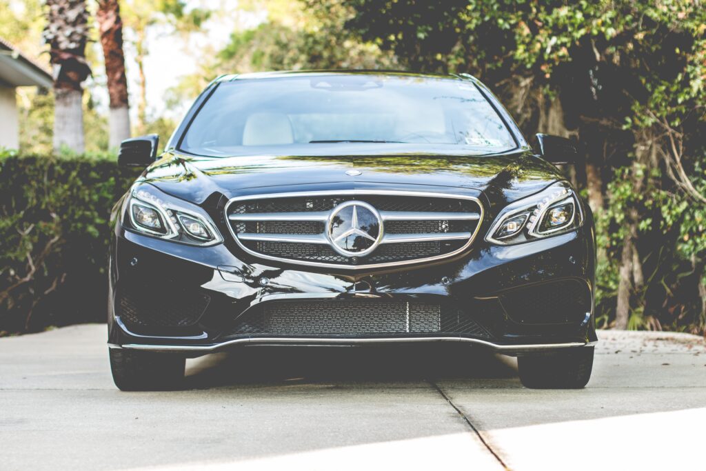 High-Resolution Mercedes-Benz Wallpaper with Lush Green Background