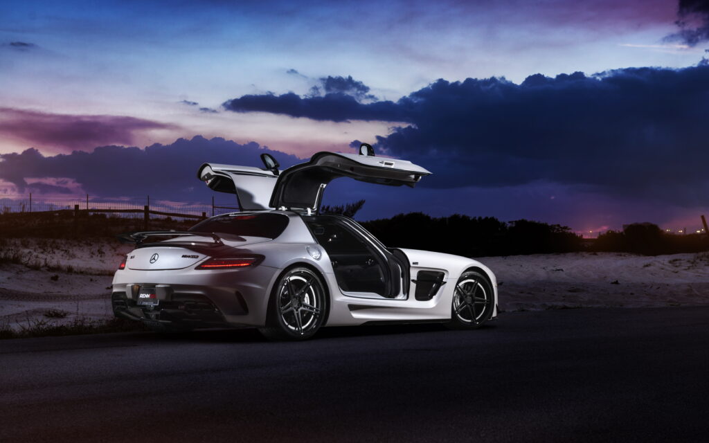 Mercedes SLS Black Series by RENNtech: Nighttime Performance Wallpaper